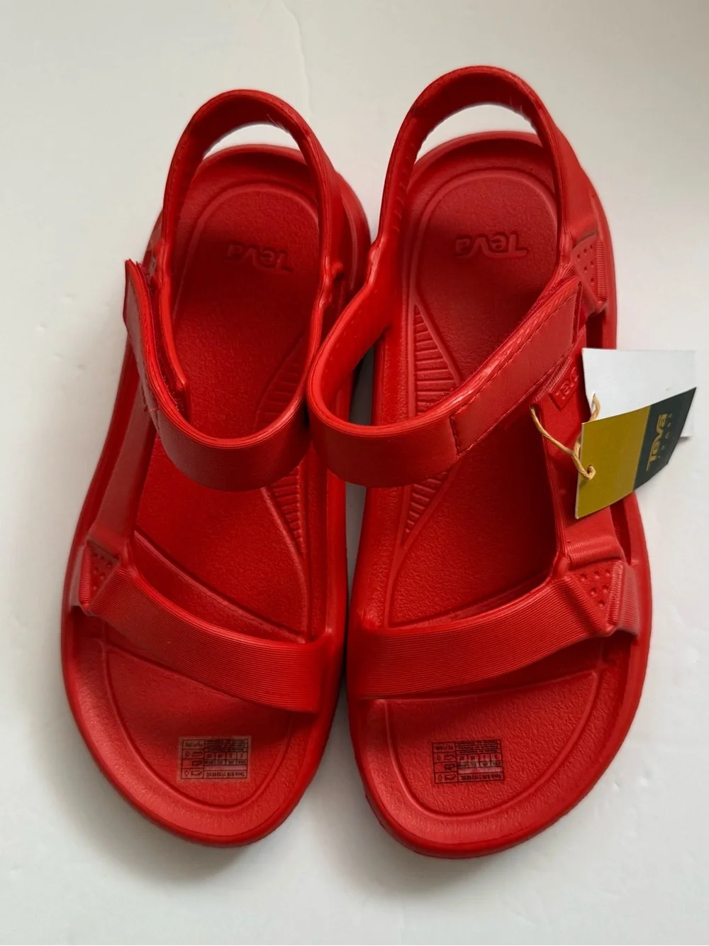NWT Teva Hurricane Drift Sandals Firey Red Youth Size 3 Waterproof